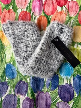 Max Studio Fuzzy Knit Gray Headband